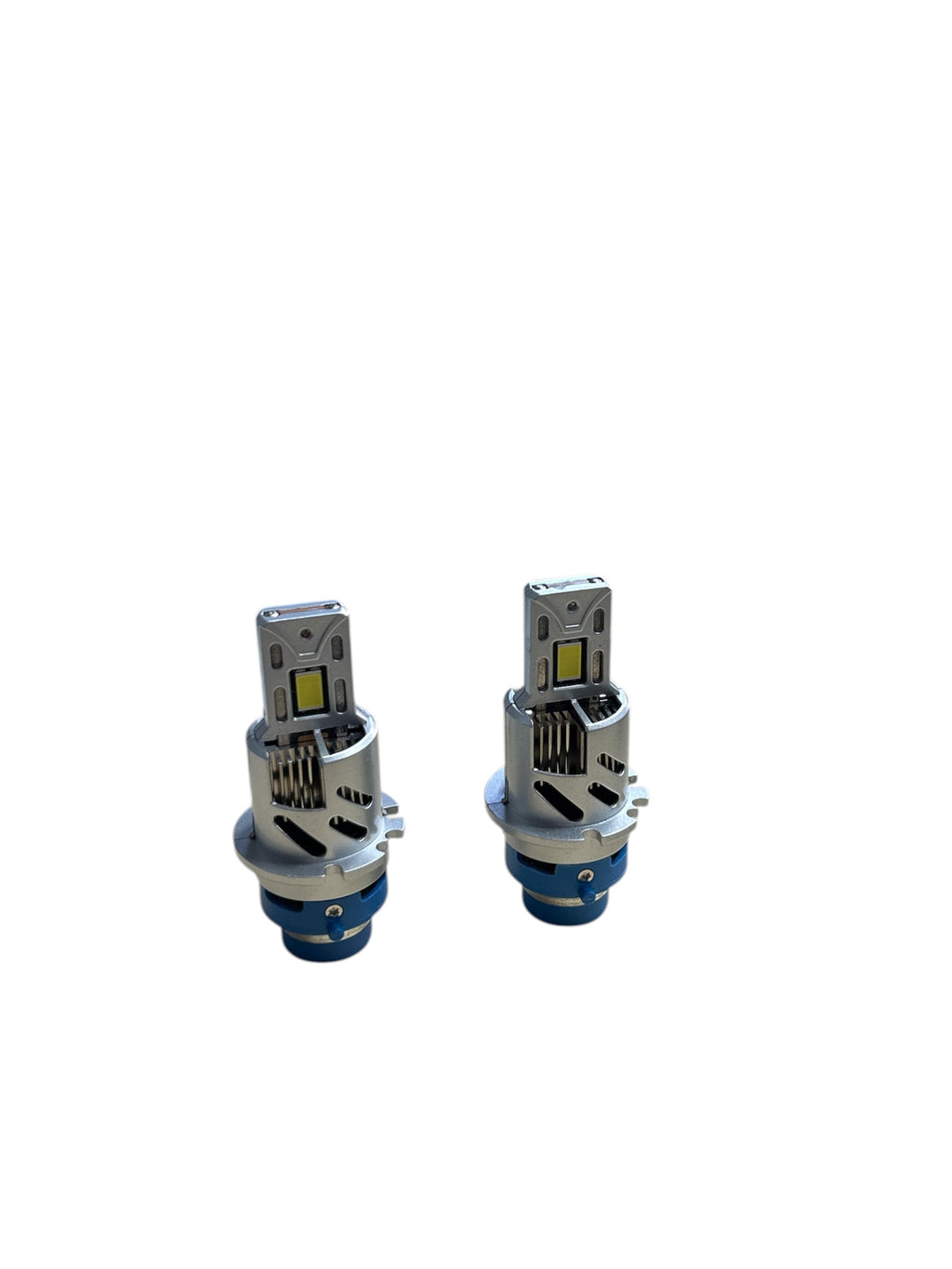 Set Becuri LED D4S cu Lupă 1:1 120W 20000 Lumeni 6500K DC 12V – Fără Eroare Canbus