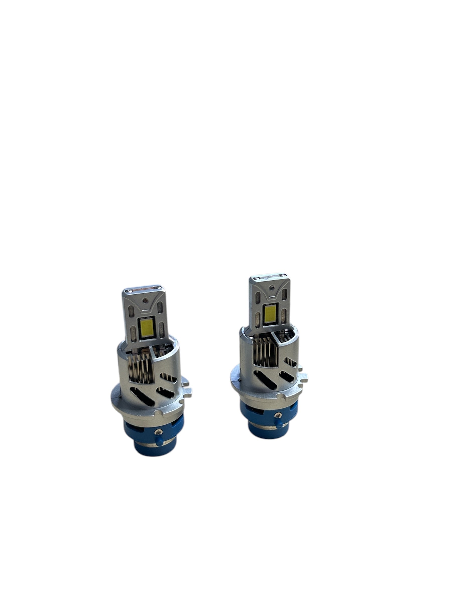 Set Becuri LED D4S cu Lupă 1:1 120W 20000 Lumeni 6500K DC 12V – Fără Eroare Canbus